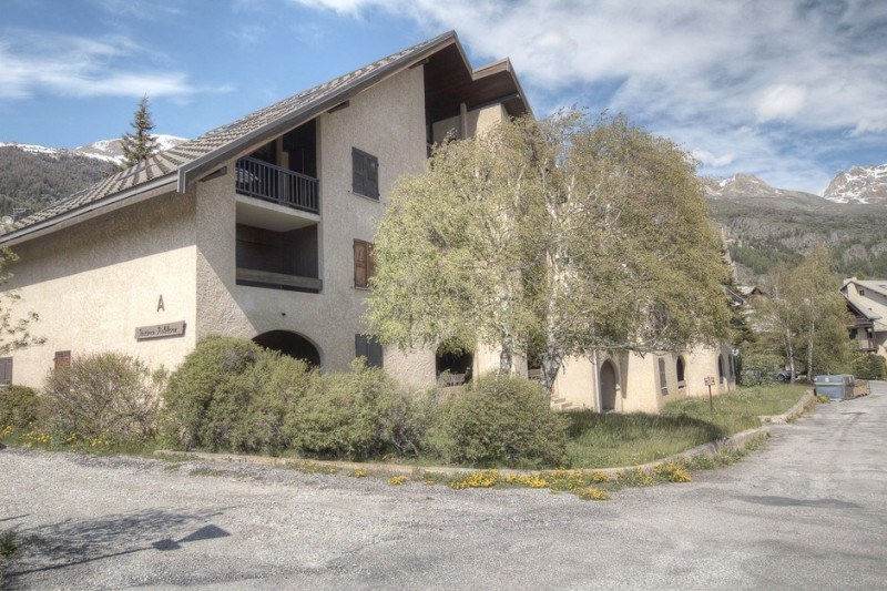 _clients_210524001_photos_11083k_10206966