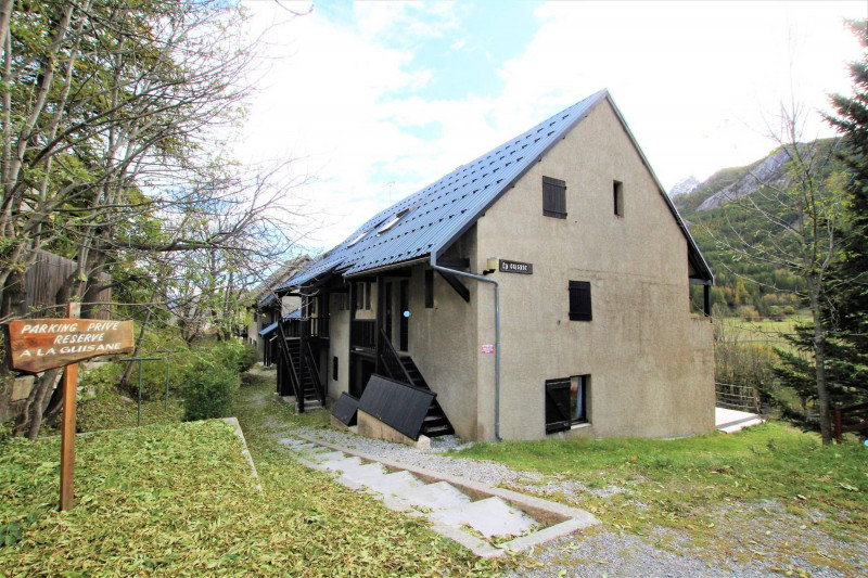 _clients_210524001_photos_11102q_9930749 _clients_210524001_photos_11102q_9930749