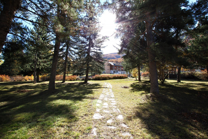 _clients_210524001_photos_11128r_9884935 _clients_210524001_photos_11128r_9884935