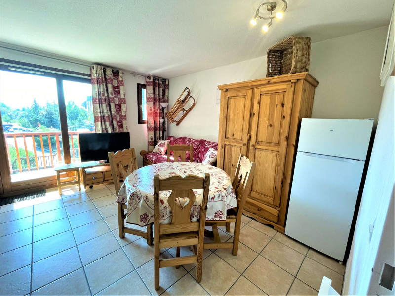 _clients_210524001_photos_11143b_4377000 _clients_210524001_photos_11143b_4377000