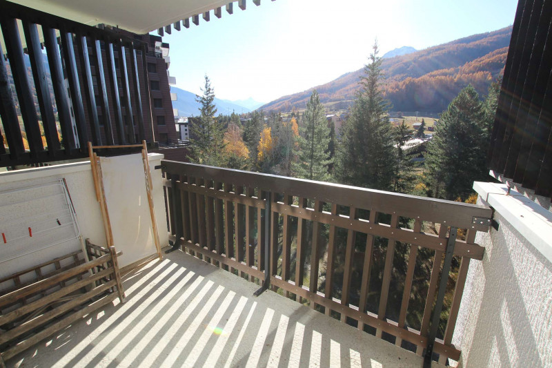 _clients_210524001_photos_11152g_10132617