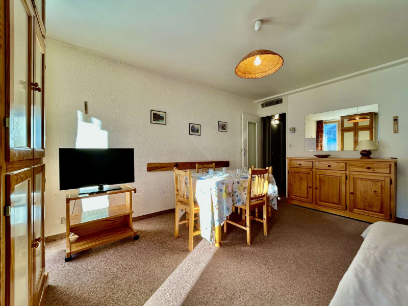 _clients_210524001_photos_11166e_11153297 _clients_210524001_photos_11166e_11153297