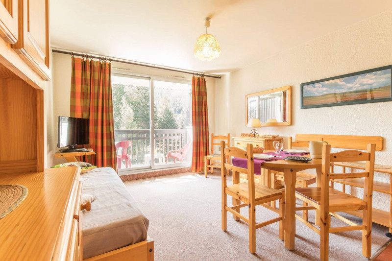 _clients_210524001_photos_11184b_10826983 _clients_210524001_photos_11184b_10826983