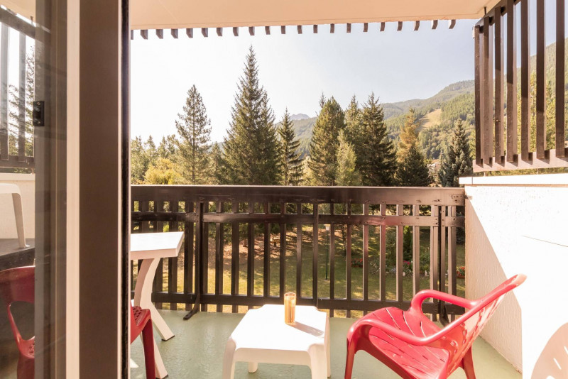 _clients_210524001_photos_11184j_10797998