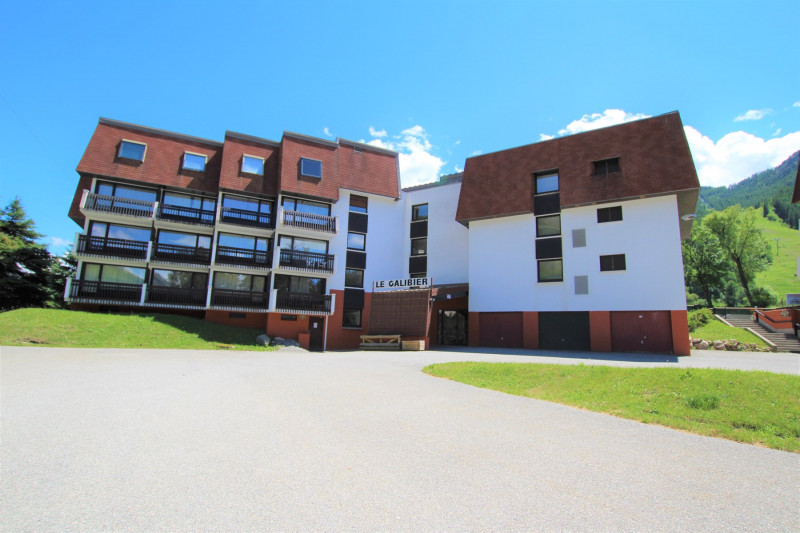 _clients_210524001_photos_11203j_9833002 _clients_210524001_photos_11203j_9833002