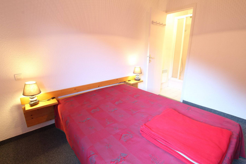 _clients_210524001_photos_11221l_10043683