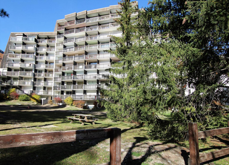 _clients_210524001_photos_11227n_10469065 _clients_210524001_photos_11227n_10469065