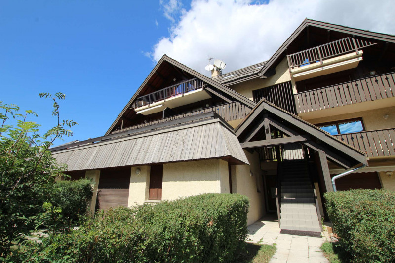 _clients_210524001_photos_11247r_10880817