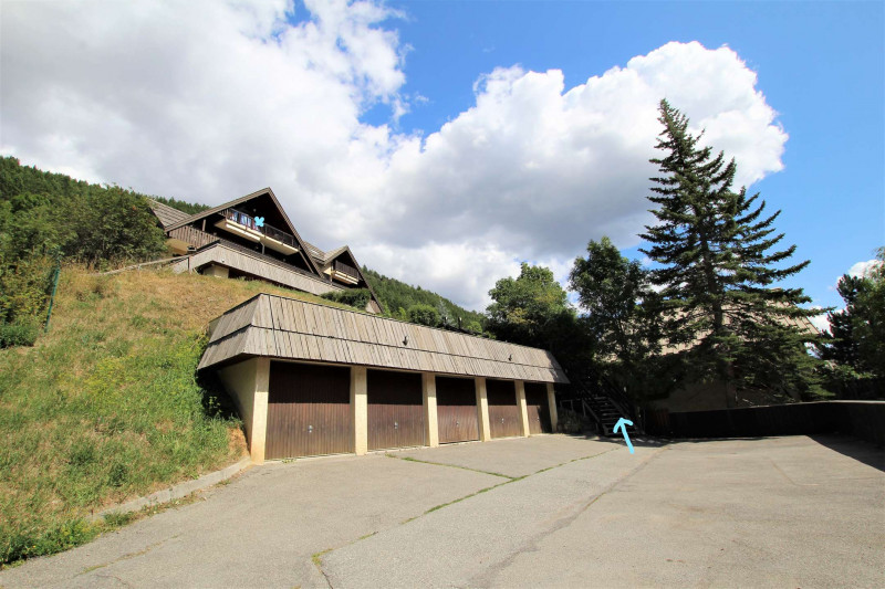 _clients_210524001_photos_11247v_9908170 _clients_210524001_photos_11247v_9908170