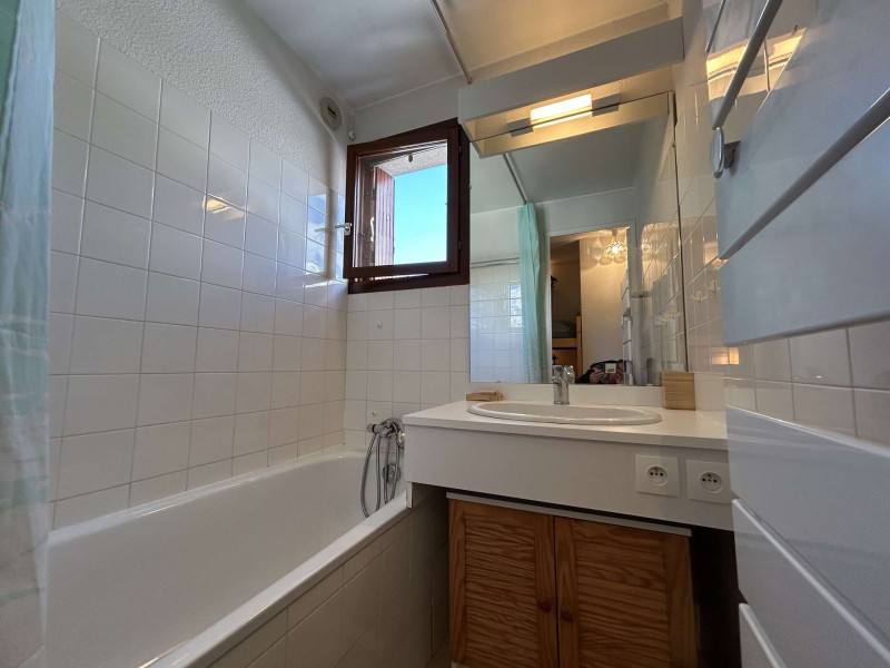 _clients_210524001_photos_23812l_9871150 _clients_210524001_photos_23812l_9871150