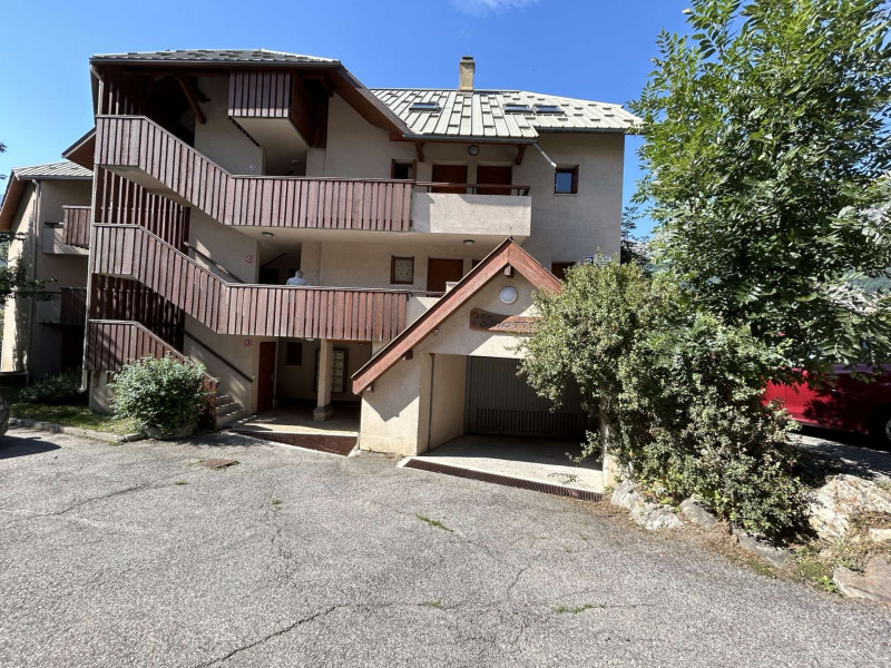 _clients_210524001_photos_23812v_10215974 _clients_210524001_photos_23812v_10215974