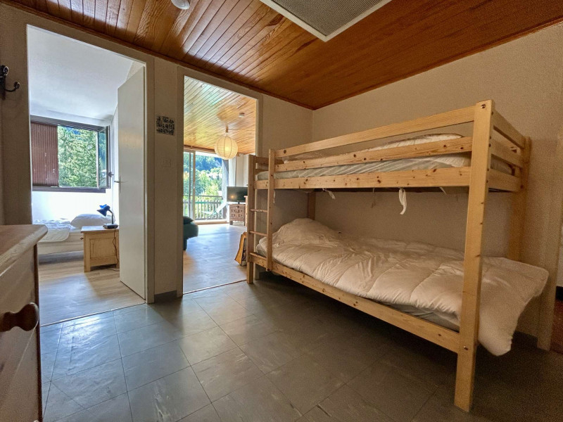 _clients_210524001_photos_24112j_10806378