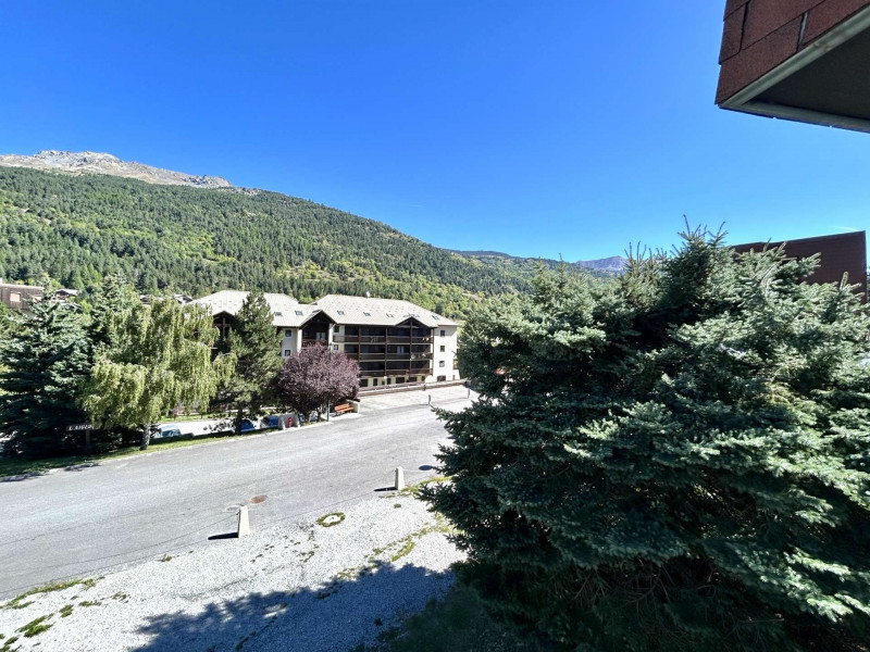 _clients_210524001_photos_25993h_10029354