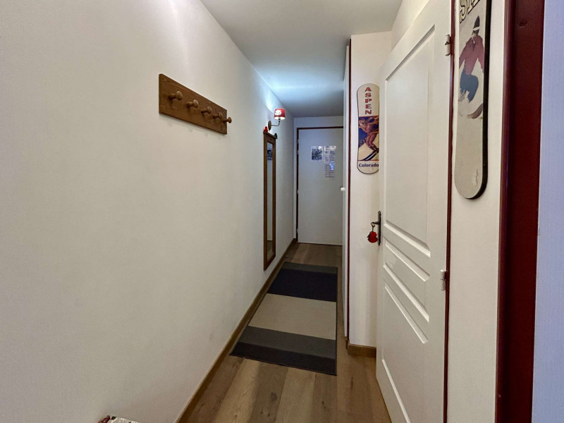 _clients_210524001_photos_26547g_10843372