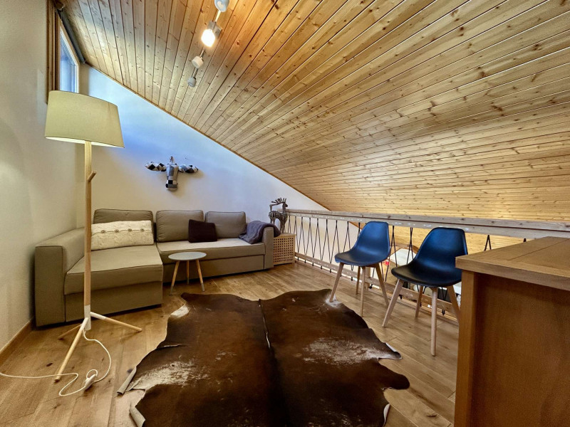 _clients_210524001_photos_26734m_10776808