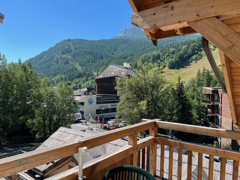 _clients_210533001_photos_214e_10702168 _clients_210533001_photos_214e_10702168