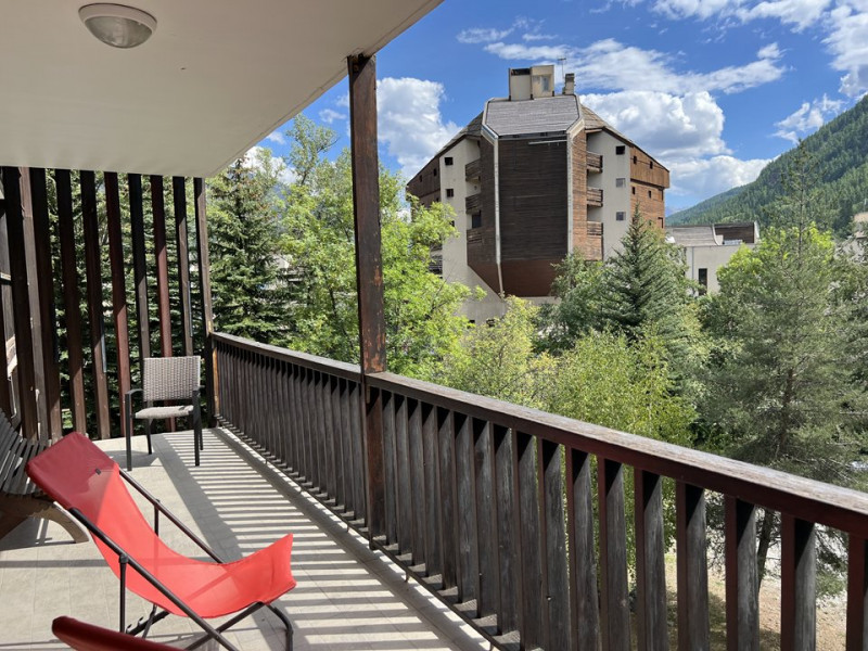 _clients_210533001_photos_215h_9963730 _clients_210533001_photos_215h_9963730