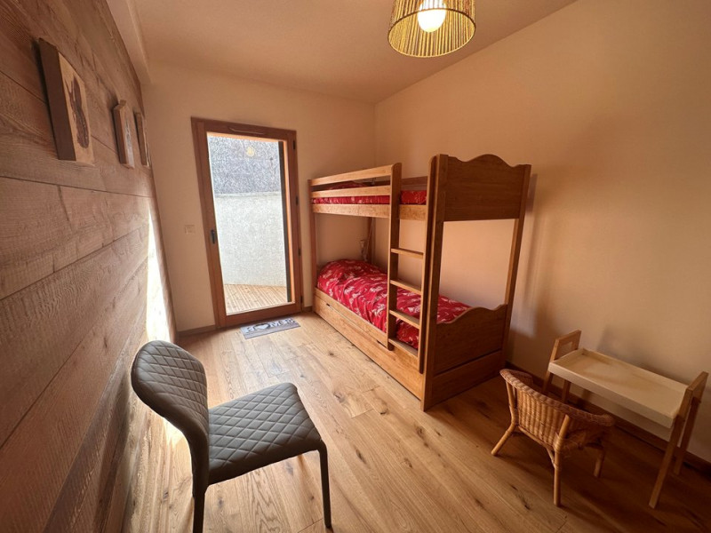 _clients_210533001_photos_216i_9842921