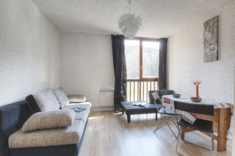 _clients_210533003_photos_11248b_10746570