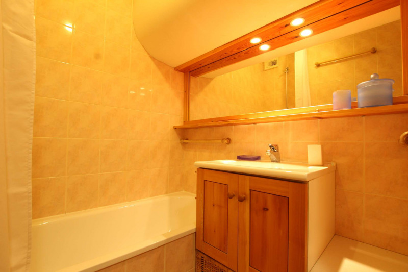 _clients_210533003_photos_11269f_11780820 _clients_210533003_photos_11269f_11780820