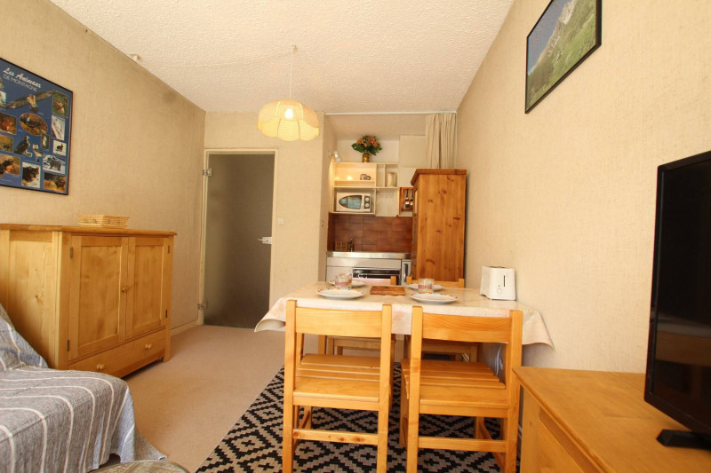 _clients_210533003_photos_11284a_10119242