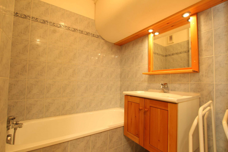 _clients_210533003_photos_11288e_8363383
