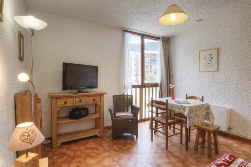 _clients_210533003_photos_11291e_9819244