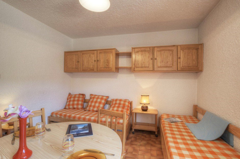 _clients_210533003_photos_11327f_10347658