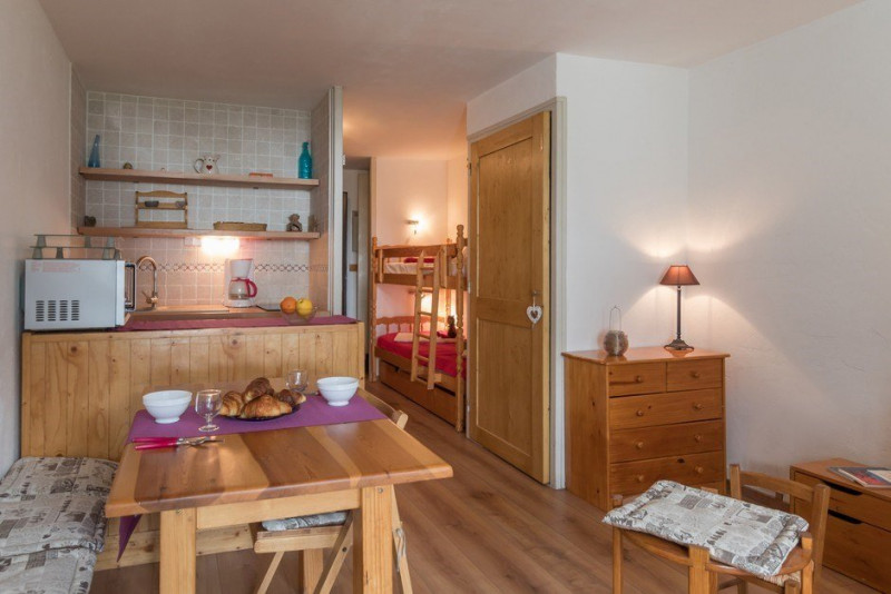 _clients_210533003_photos_11366h_10052711 _clients_210533003_photos_11366h_10052711