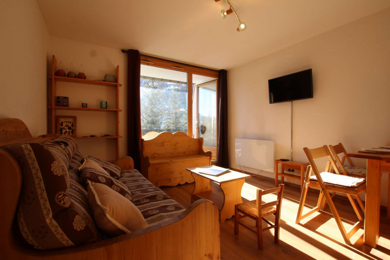 _clients_210533003_photos_11366x_10874639