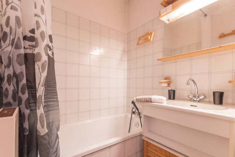 _clients_210533003_photos_11372i_10409423