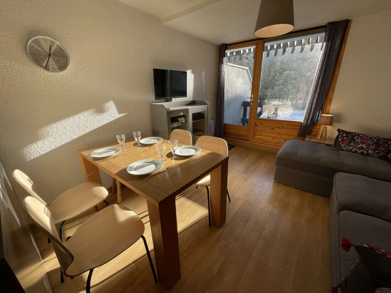 _clients_210533003_photos_12292q_10007943