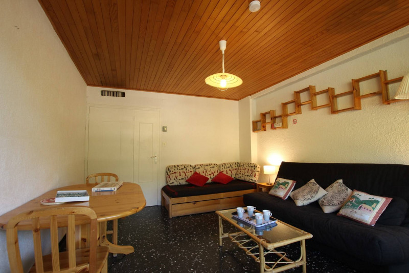 _clients_210533003_photos_12382d_10792653 _clients_210533003_photos_12382d_10792653