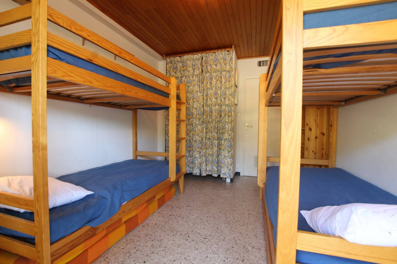 _clients_210533003_photos_12382j_10919907