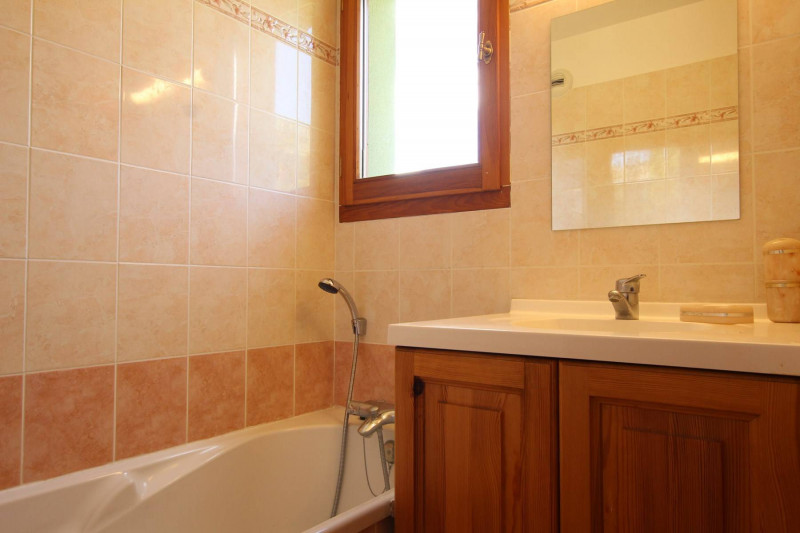 _clients_210533003_photos_12540h_10516847