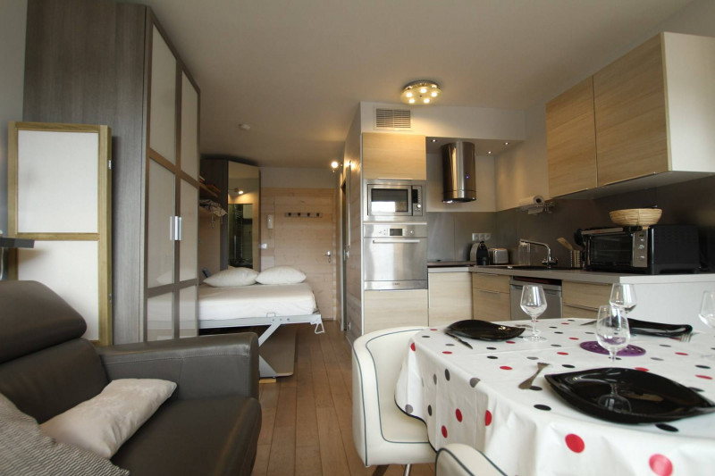 _clients_210533003_photos_13393c_10747508