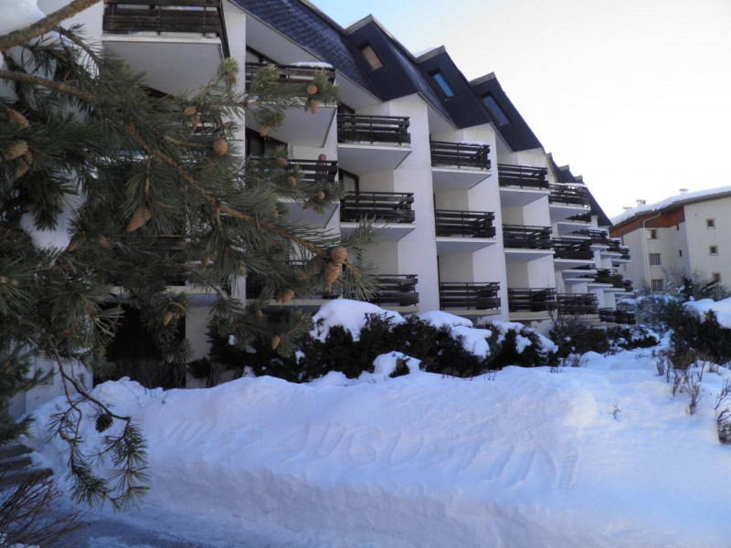 _clients_210533003_photos_16384g_10593633 _clients_210533003_photos_16384g_10593633