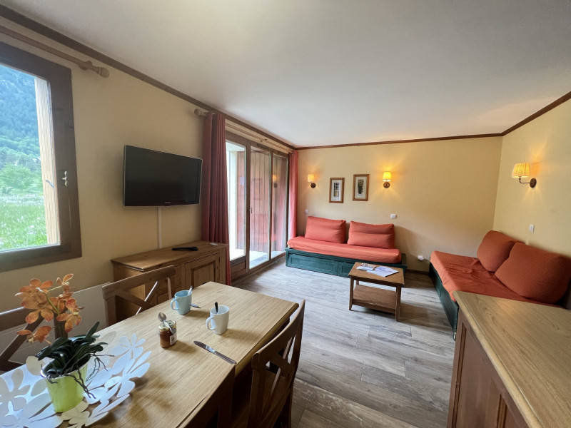_serrechevalier-vacances_lv_images__lot_0000070309_04_8337465