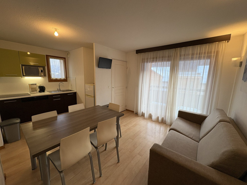 _serrechevalier-vacances_lv_images__lot_0000071076_01_10779619