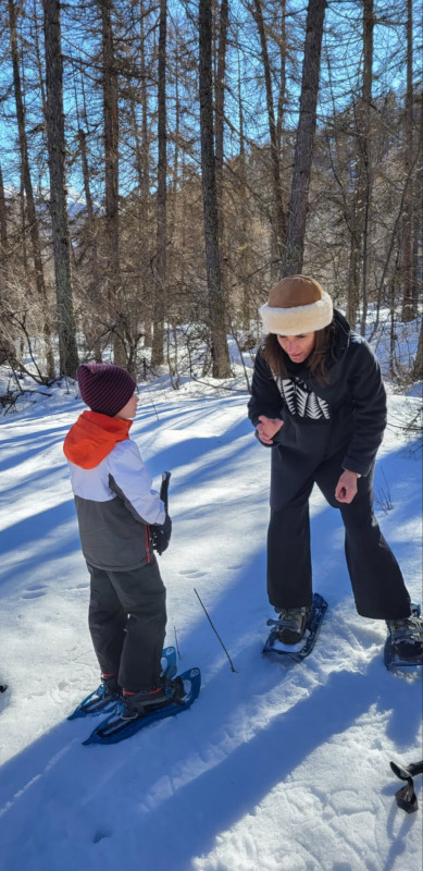 balade contee en raquettes a neige pour adultes et enfants a serre-chevalier balade contee en raquettes a neige pour adultes et enfants a serre-chevalier
