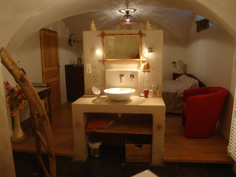 chambre-2-cote-salle-de-bain-72571