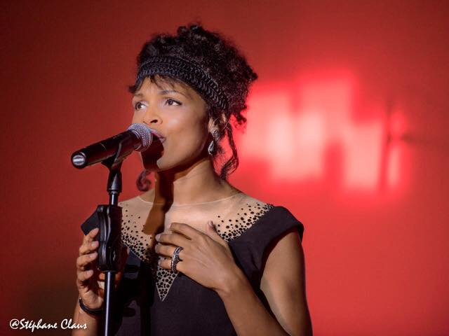 emily-johnson-photo-3-cr-dit-st-phane-claus-9926838 emily-johnson-photo-3-cr-dit-st-phane-claus-9926838