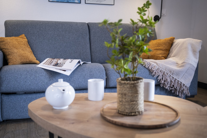 le-serra-neva-4-pieces-8-personnes-detail-salon-serre-chevalier