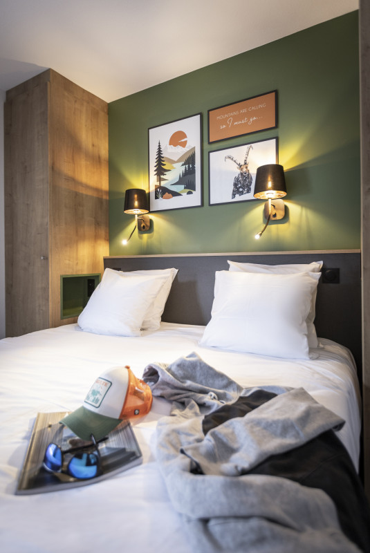 le-serra-neva-chambre-2-personnes-detail-serre-chevalier