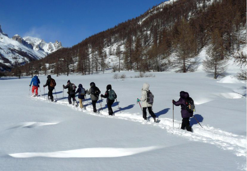 mountania-mountania-balade-raquettes-serre-chevalier-9820894 mountania-mountania-balade-raquettes-serre-chevalier-9820894