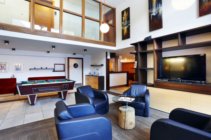reception-salon-residence-adret-serre-chevalier reception-salon-residence-adret-serre-chevalier