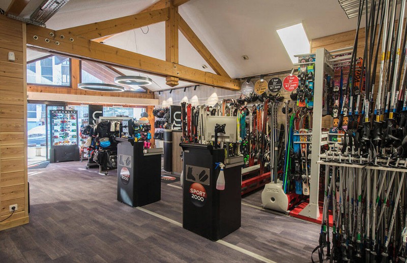 sport-2000-villeneuve-location-materiel-ski-1775929