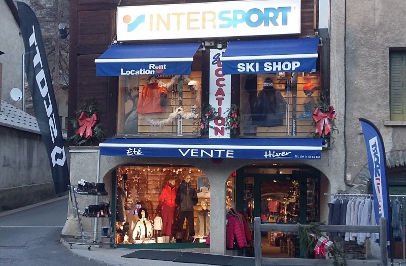 vitrine-exterieur-1839132