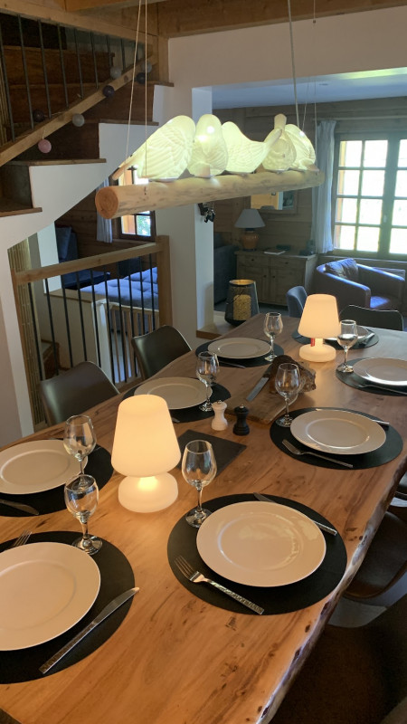 vue-ensemble-salon-salle-a-manger-chalet-mont-milo-11980667