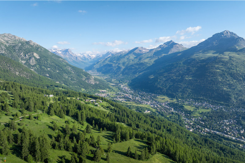 vue-vallee-serre-chevalier-col-du-granon